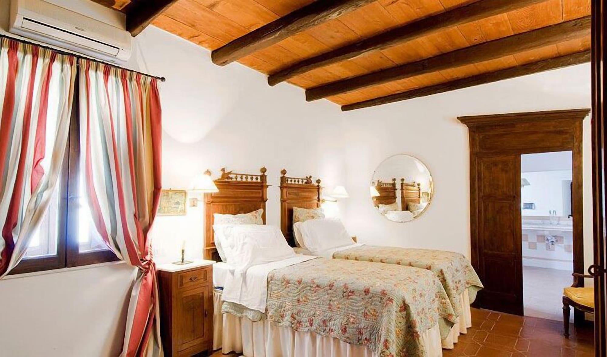 Hotel Lucrezia Риола-Сардо Экстерьер фото